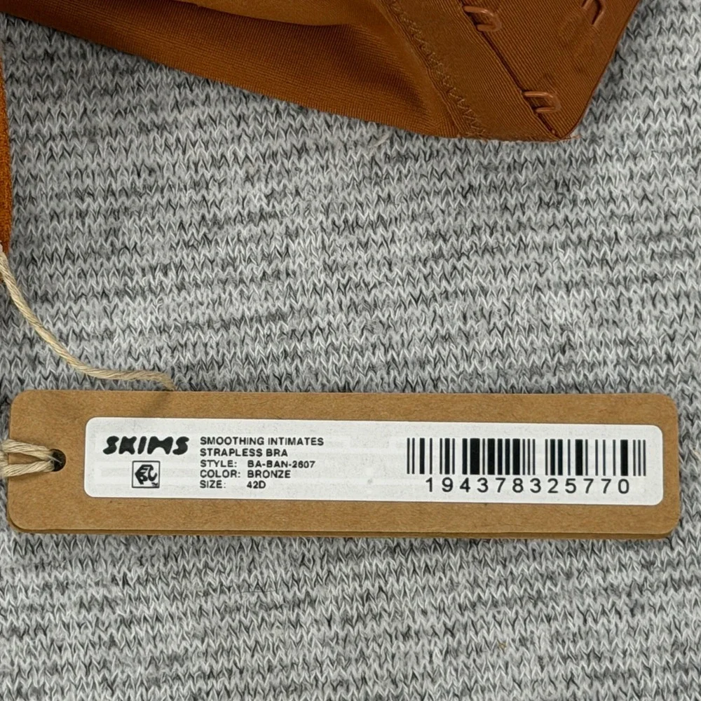 SKIMS Smoothing Intimates Strapless Bra Bronze Underwire 42D BA-BAN-2607 NWT - Picture 14 of 14